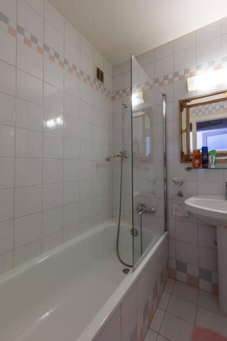 In Zentrumsnähe Beim Hauptbahnhof Apartment *